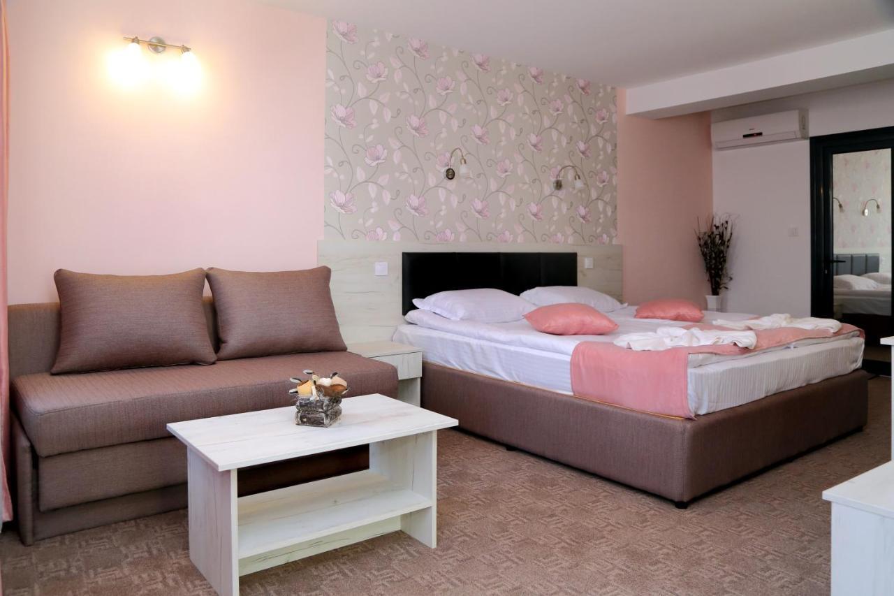 Guest House Saint Petka Veliko Tarnovo Buitenkant foto